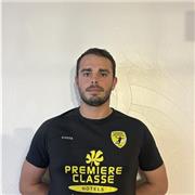 Prof d’EPS qui a un énorme bagage sportif